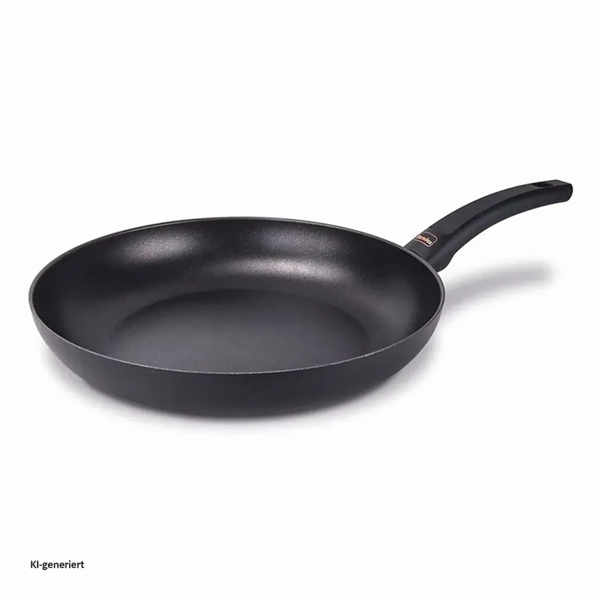 Berndes Bratpfanne, lebensmittelechtes Aluminium, Antihaftversiegelung — hohe Materialstärke, leicht zu reinigen, ergonomischer Stiel